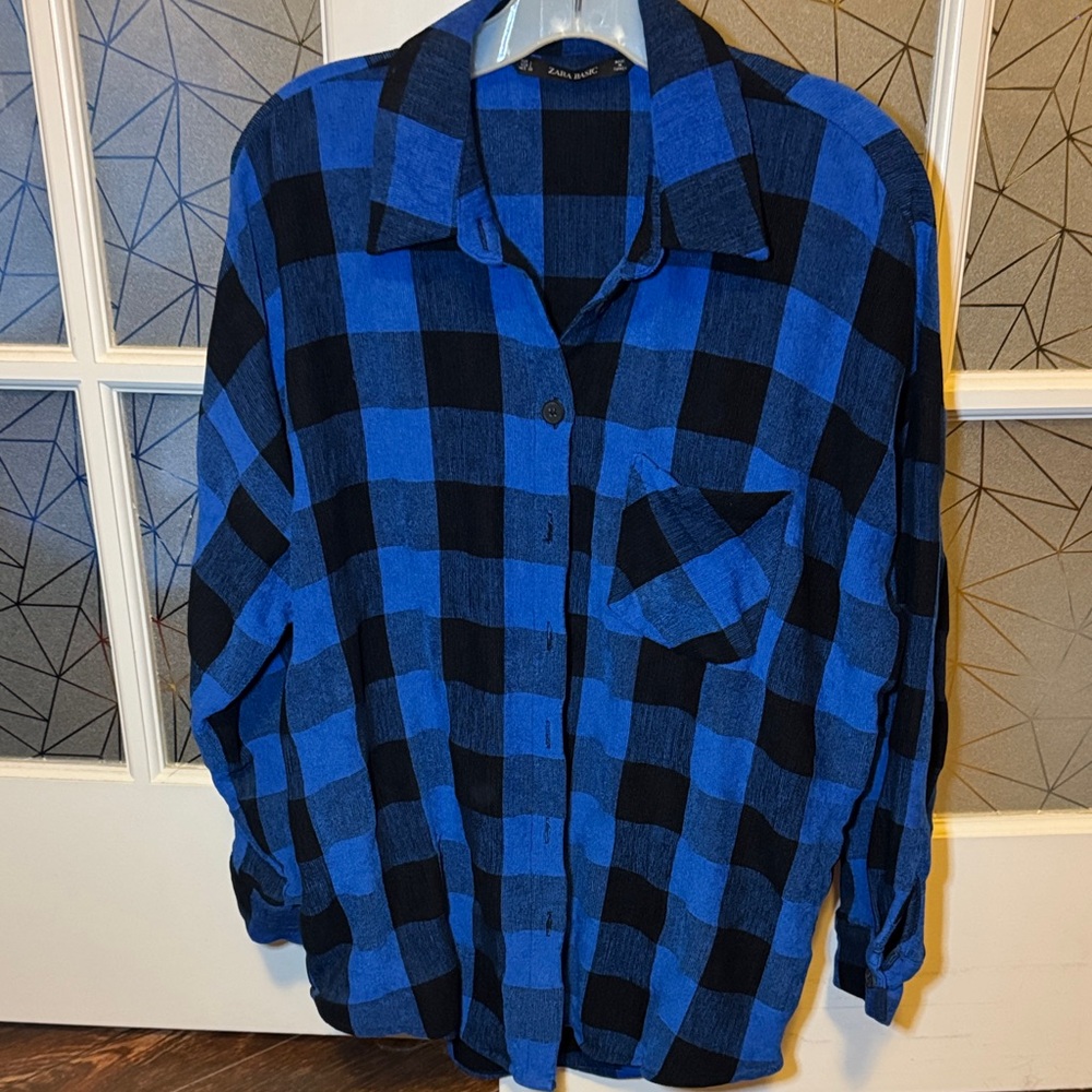 Zara Blue and Black Plaid Women’s button up Shirt